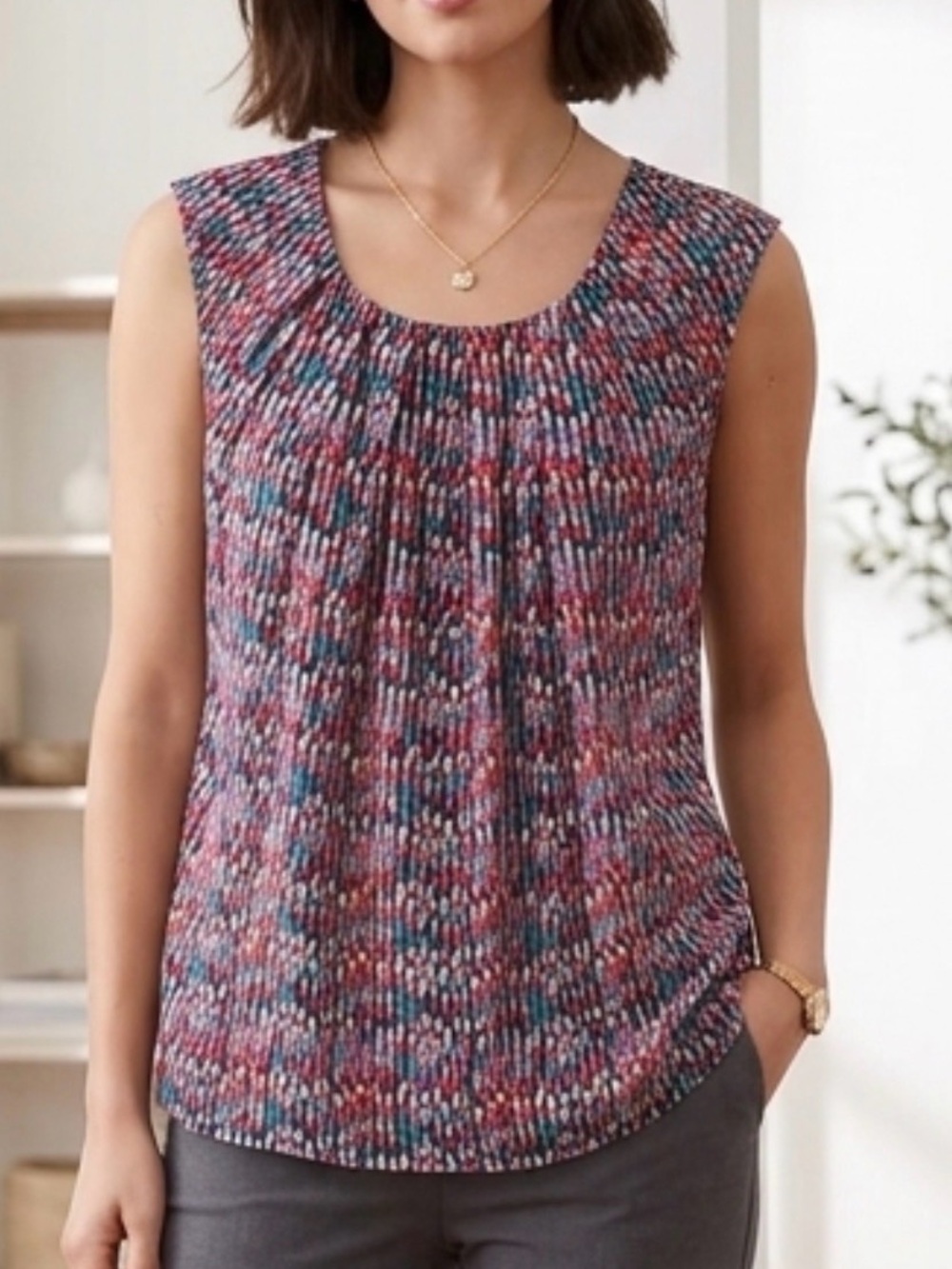 Jones Studio Multi-Color Pleated Sleeveless Blouse